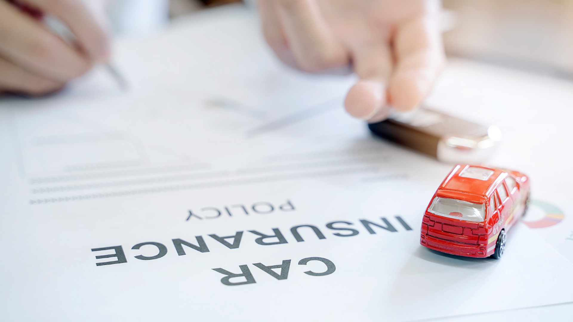 Pourquoi comparer les offres d’assurance auto est essentiel ?
